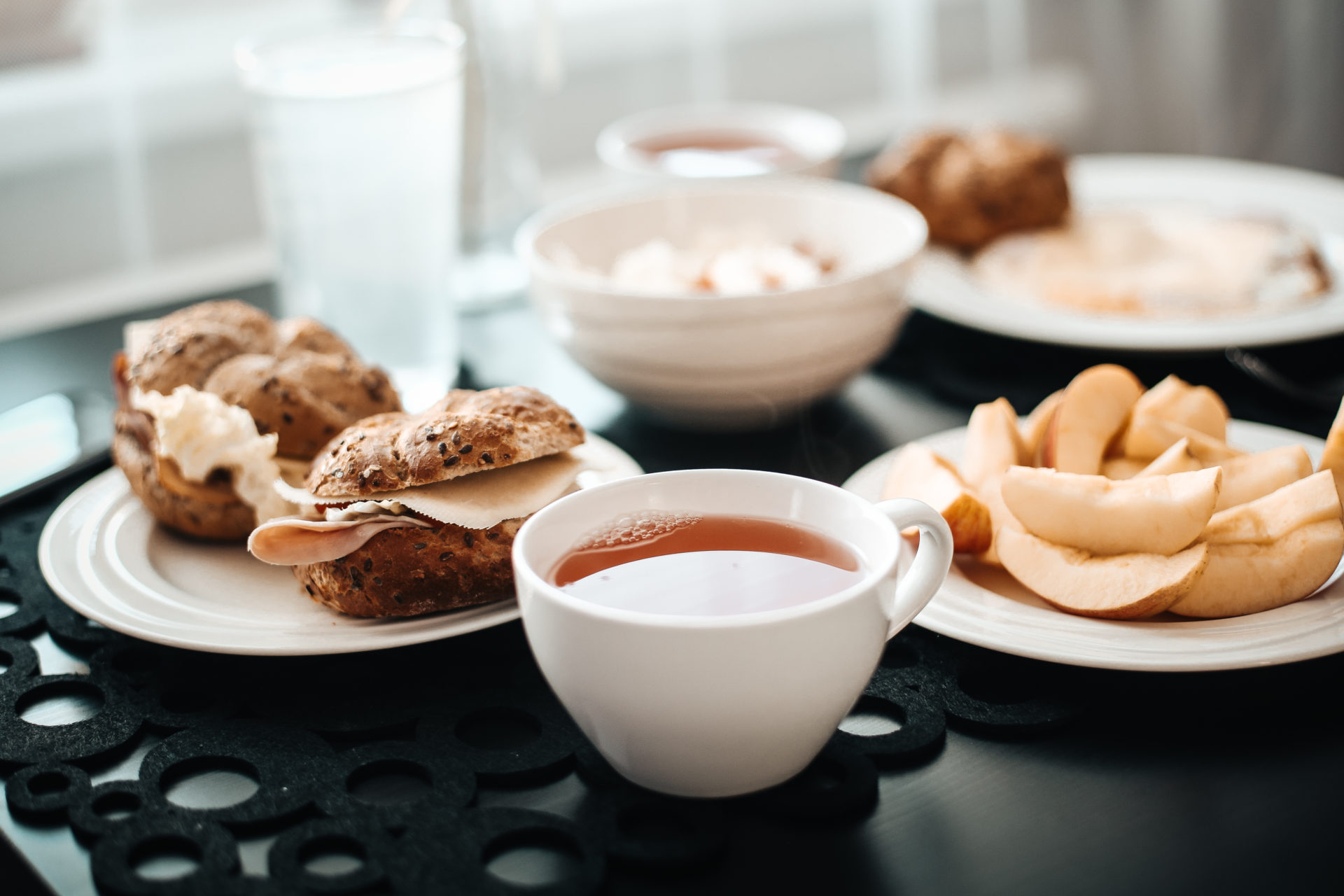 fresh healthy morning breakfast picjumbo com e1549483340509